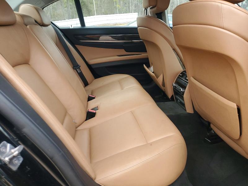 Photo 10 from auction – 2012 BMW 740 with VIN WBAKA4C51CC613684