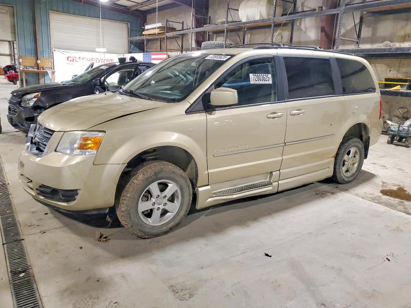 DODGE GRAND CARA 2010 with VIN 2D4RN5D15AR481446 - Photo from auction