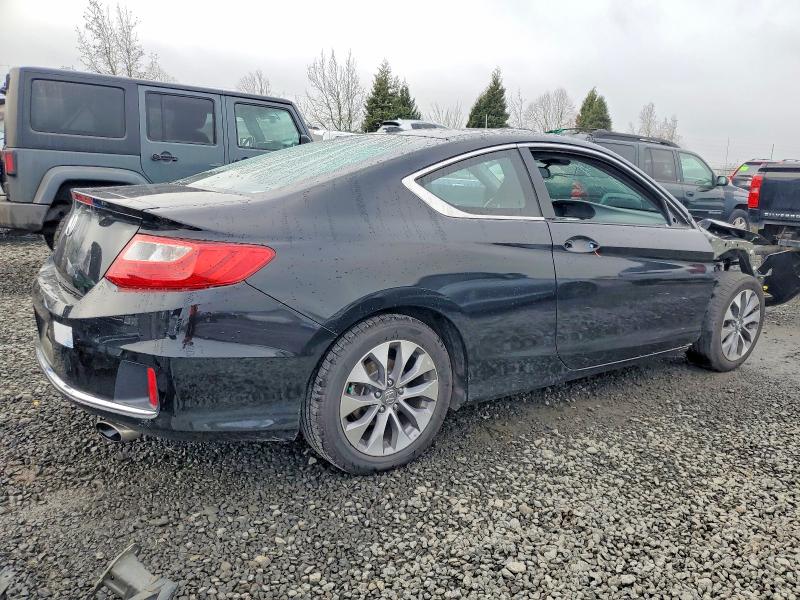 Photo 3 from auction – 2013 HONDA ACCORD EXL with VIN 1HGCT1B86DA025368