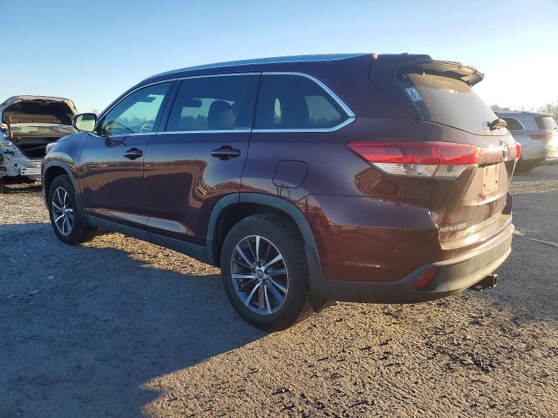 Photo 2 from auction – 2019 TOYOTA HIGHLANDER with VIN 5TDJZRFH1KS716160