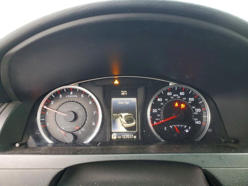 Photo 9 from auction – 2015 TOYOTA CAMRY with VIN 4T1BF1FK0FU934856