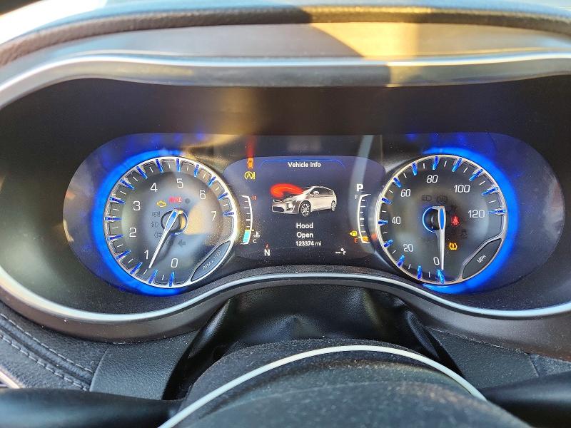Photo 9 from auction – 2018 CHRYSLER PACIFICA L with VIN 2C4RC1GG3JR245907