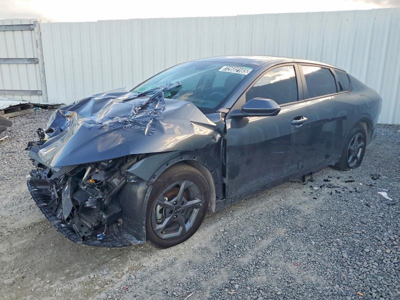 KIA K4 LX 2025 with VIN 3KPFT4DE5SE099584 - Photo from auction