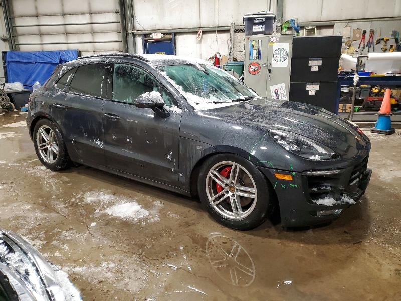Photo 4 from auction – 2018 PORSCHE MACAN GTS with VIN WP1AG2A55JLB62274
