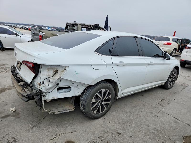 Photo 3 from auction – 2023 VOLKSWAGEN JETTA with VIN 3VW5M7BUXPM010896