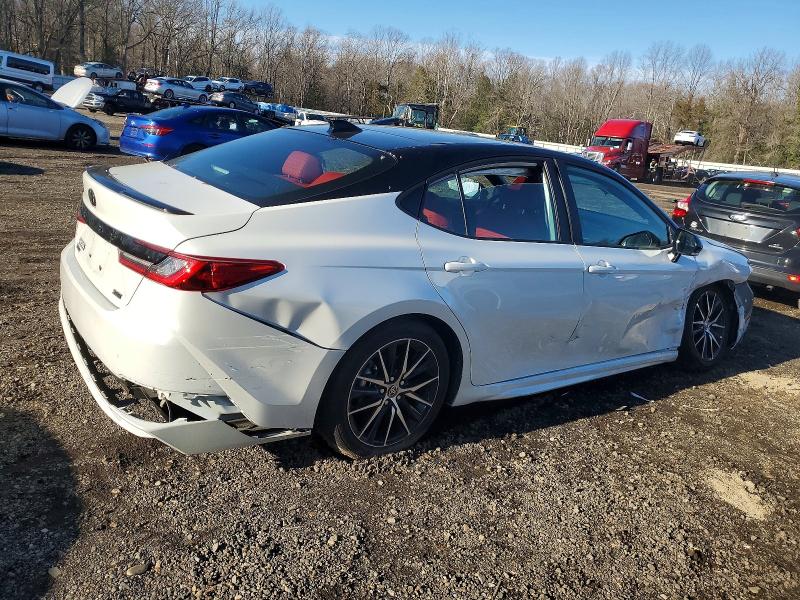 Photo 3 from auction – 2025 TOYOTA CAMRY with VIN 4T1DAACKXSU136001