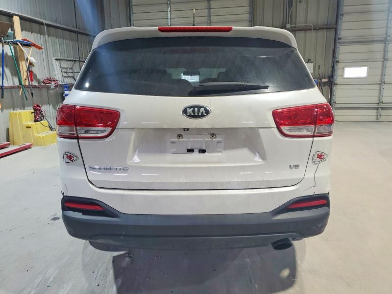 Photo 6 from auction – 2016 KIA SORENTO LX with VIN 5XYPGDA52GG175978
