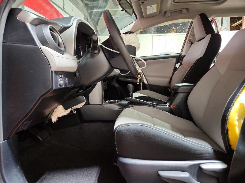 Photo 7 from auction – 2016 TOYOTA RAV4 XLE with VIN JTMWFREV0GJ083483