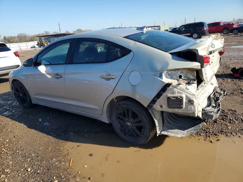 Photo 2 from auction – 2017 HYUNDAI ELANTRA with VIN 5NPD84LF9HH044935