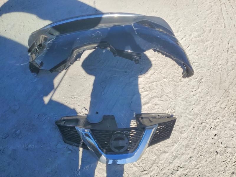 Photo 13 from auction – 2015 NISSAN ROGUE S with VIN KNMAT2MT3FP515666