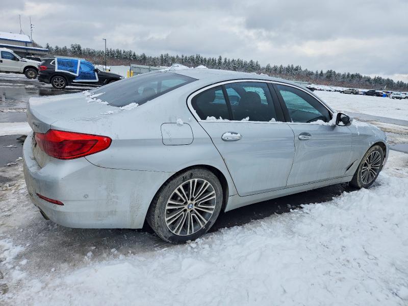 Photo 3 from auction – 2017 BMW 530 XI with VIN WBAJA7C35HG458147