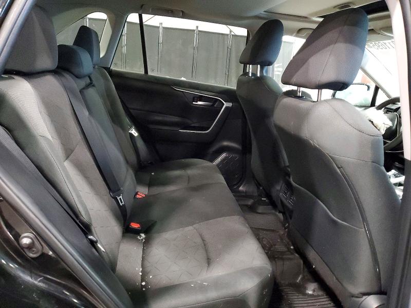 Photo 11 from auction – 2024 TOYOTA RAV4 XLE with VIN 2T3P1RFV4RC395863