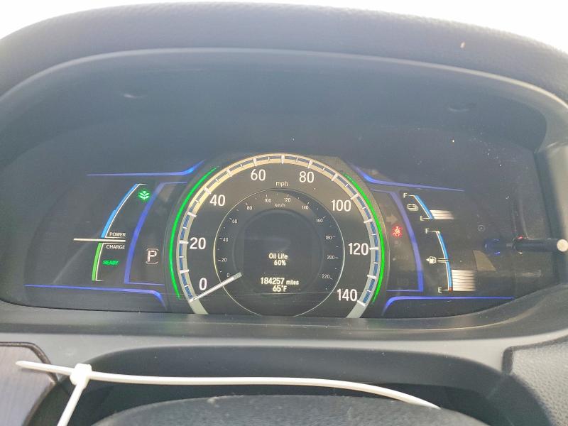 Photo 9 from auction – 2014 HONDA ACCORD with VIN 1HGCR6F54EA003057