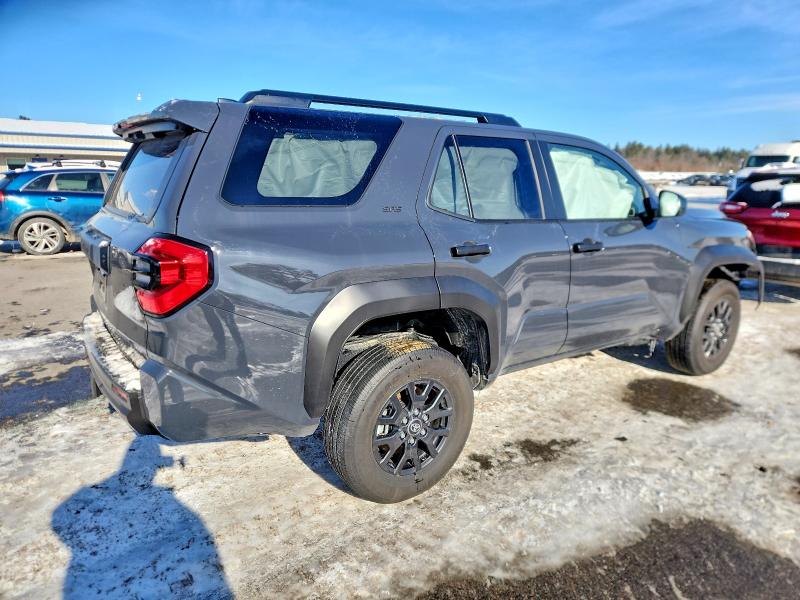 Photo 3 from auction – 2025 TOYOTA 4RUNNER with VIN JTEVA5BR5S5067349