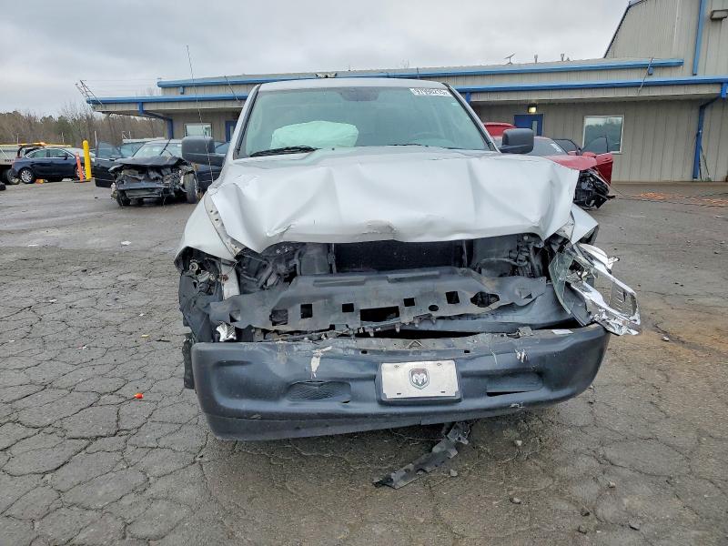 Photo 5 from auction – 2014 RAM 1500 with VIN 1C6RR6FG4ES355535