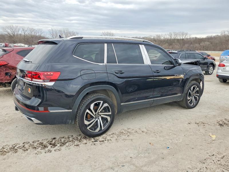 Photo 3 from auction – 2023 VOLKSWAGEN ATLAS SEL with VIN 1V2BR2CA1PC508256