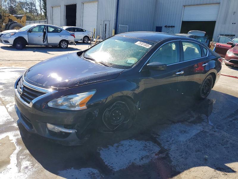 NISSAN ALTIMA 2015 with VIN 1N4AL3AP5FC570615 - Photo from auction
