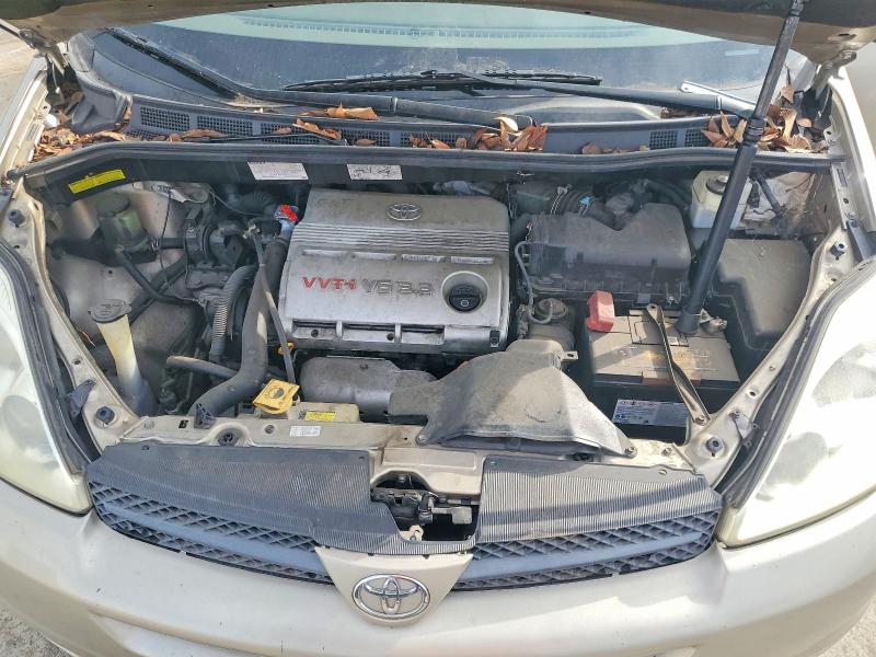 Photo 12 from auction – 2005 TOYOTA SIENNA CE with VIN 5TDZA23C75S222013