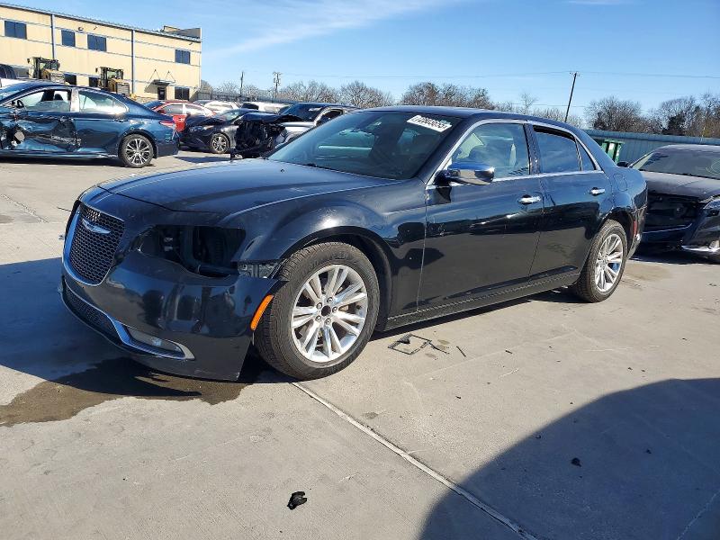 CHRYSLER 300C 2017 with VIN 2C3CCAEG1HH564462 - Photo from auction