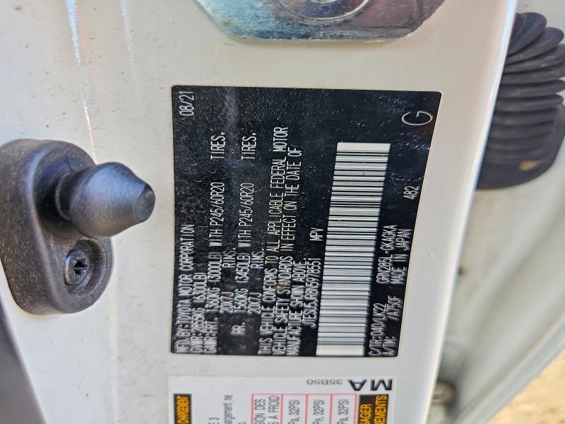 Photo 14 from auction – 2022 TOYOTA 4RUNNER SR with VIN JTESU5JR8N5978551