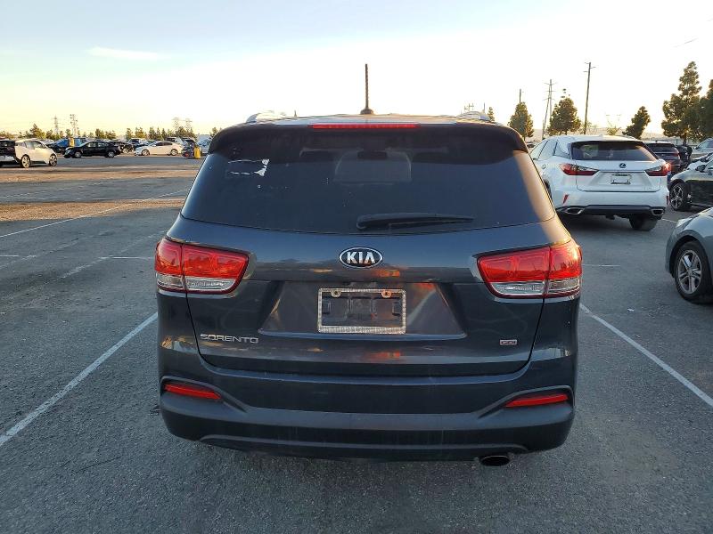 Photo 6 from auction – 2017 KIA SORENTO with VIN 5XYPG4A38HG285143
