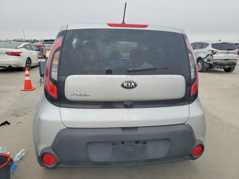 Photo 6 from auction – 2015 KIA SOUL with VIN KNDJN2A27F7752893