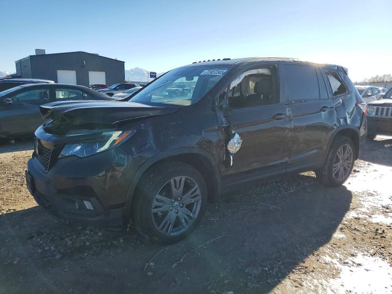 HONDA PASSPORT E 2019 with VIN 5FNYF8H54KB014987 - Photo from auction