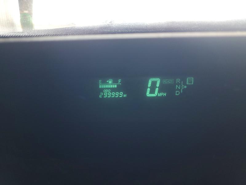 Photo 9 from auction – 2005 TOYOTA PRIUS with VIN JTDKB20U953028757