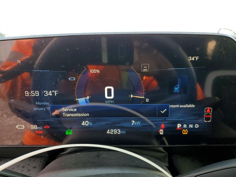 Photo 8 from auction – 2025 CHEVROLET BLAZER LT with VIN 3GNKDGRJ0SS109370