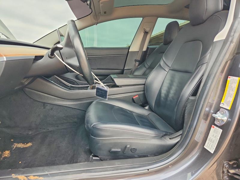 Photo 7 from auction – 2018 TESLA MODEL 3 with VIN 5YJ3E1EA4JF005159