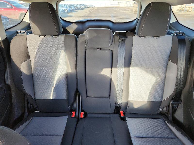 Photo 10 from auction – 2017 FORD ESCAPE SE with VIN 1FMCU9GD3HUB90973