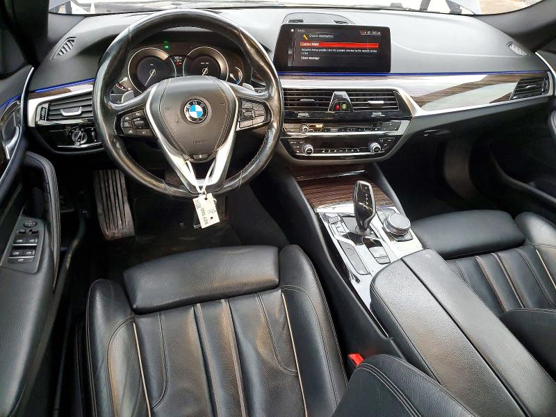 Photo 8 from auction – 2019 BMW 540 XI with VIN WBAJE7C55KWD55266