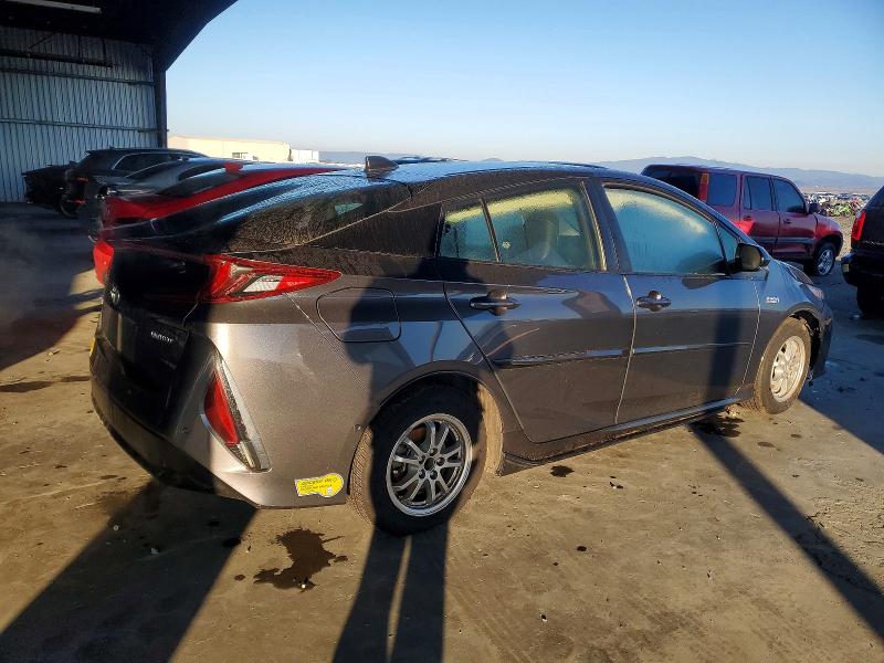 Photo 3 from auction – 2022 TOYOTA PRIUS PRIME with VIN JTDKAMFP7N3206830