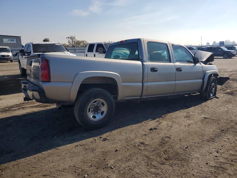 Photo 3 from auction – 2002 CHEVROLET SILVERADO with VIN 1GCGC13U32F139839