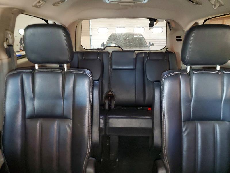Photo 10 from auction – 2013 CHRYSLER TOWN & COU with VIN 2C4RC1BG1DR576898