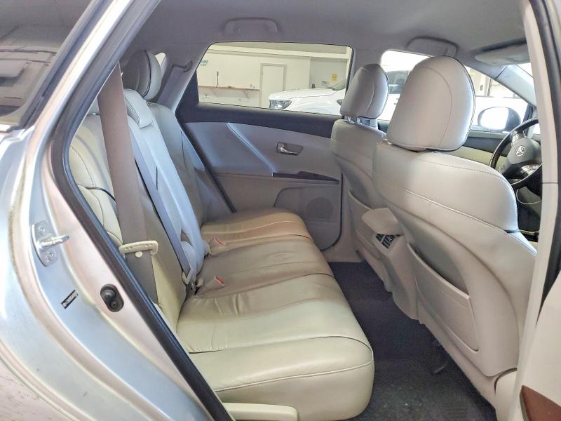 Photo 11 from auction – 2010 TOYOTA VENZA with VIN 4T3BA3BB5AU009490