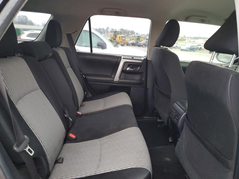 Снимка 10 от търг – 2014 TOYOTA 4RUNNER SR с VIN JTEBU5JR4E5153462
