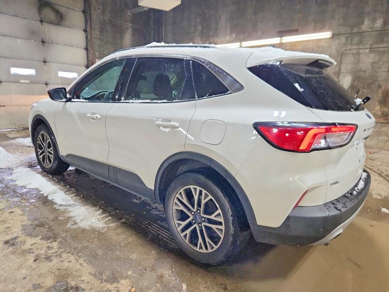 Photo 2 from auction – 2020 FORD ESCAPE SEL with VIN 1FMCU9H62LUB26626