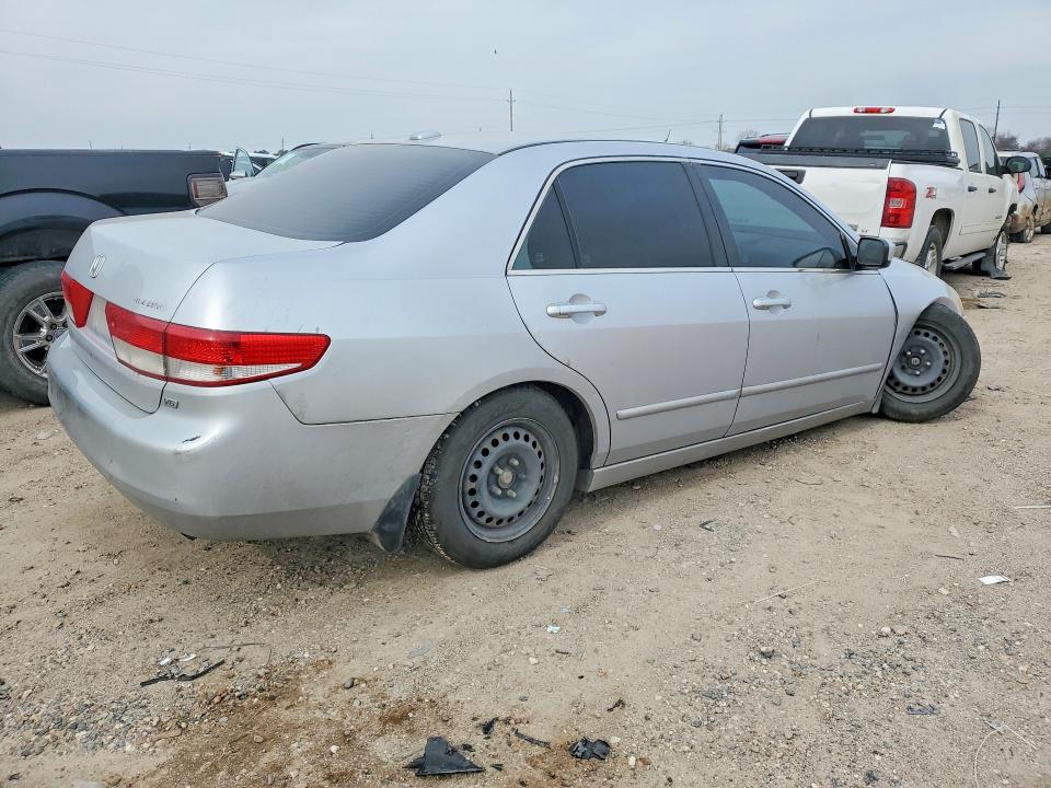Photo 3 from auction – 2004 HONDA ACCORD EX with VIN 1HGCM66544A010667