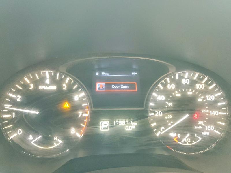 Photo 9 from auction – 2014 NISSAN PATHFINDER with VIN 5N1AR2MN3EC731809