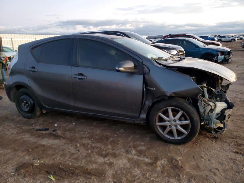 Photo 4 from auction – 2012 TOYOTA PRIUS C with VIN JTDKDTB38C1024549