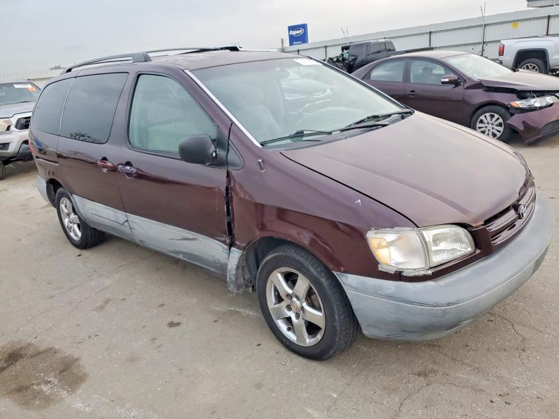 Photo 4 from auction – 2000 TOYOTA SIENNA LE with VIN 4T3ZF13C5YU267269