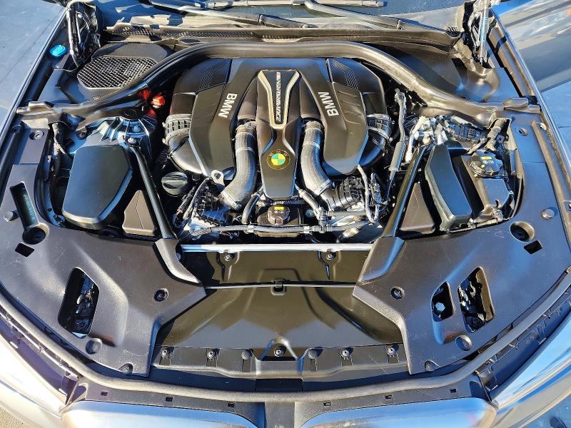 Photo 11 from auction – 2018 BMW M550XI with VIN WBAJB9C53JG463671