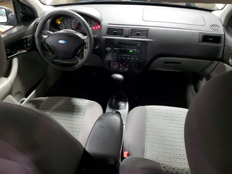 Photo 8 from auction – 2007 FORD FOCUS ZX4 with VIN 1FAHP34N47W271002