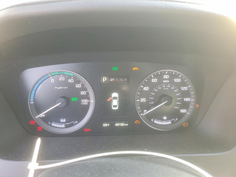 Photo 9 from auction – 2017 HYUNDAI SONATA HYB with VIN KMHE24L16HA048552