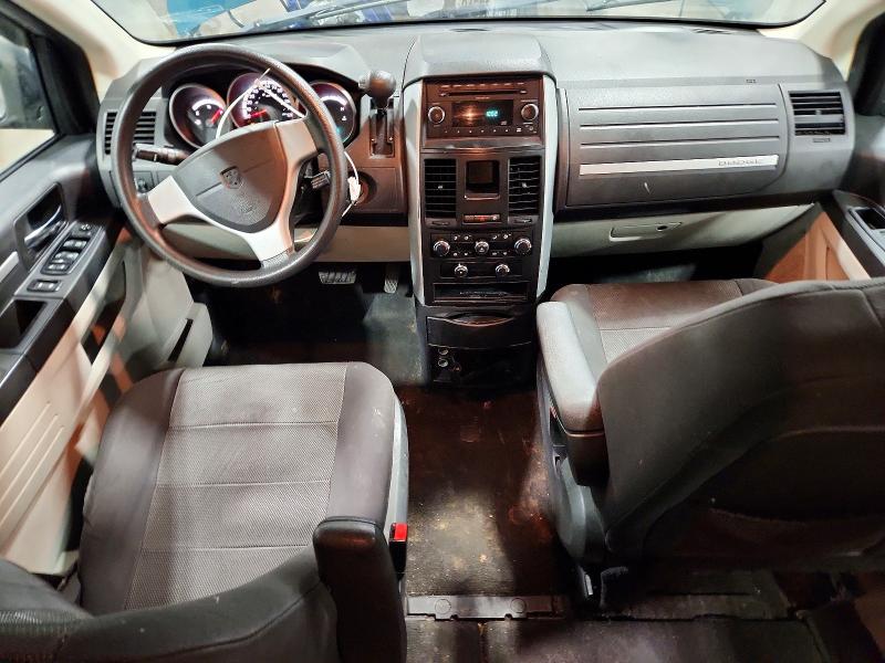 Photo 8 from auction – 2009 DODGE GRAND CARAVAN with VIN 2D8HN44E69R658931