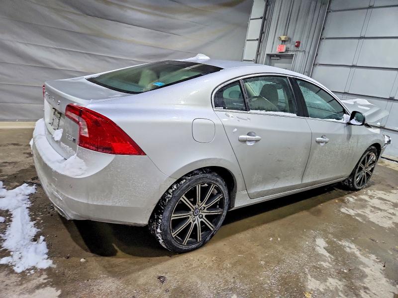 Photo 3 from auction – 2018 VOLVO S60 INSCRI with VIN LYV402TK9JB166368