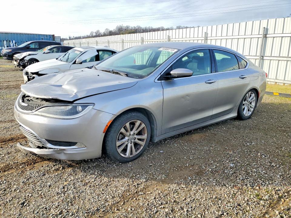 CHRYSLER 200 LIMITE 2015 with VIN 1C3CCCAB5FN702935 - Photo from auction