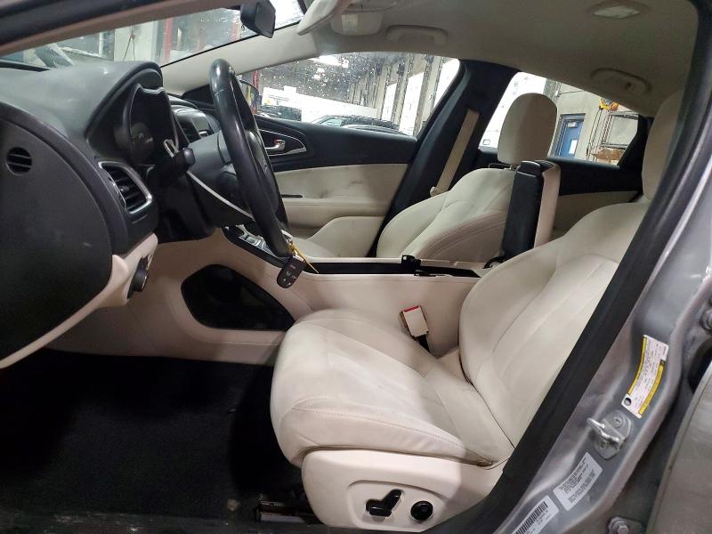 Photo 7 from auction – 2015 CHRYSLER 200 LIMITE with VIN 1C3CCCAB6FN546856