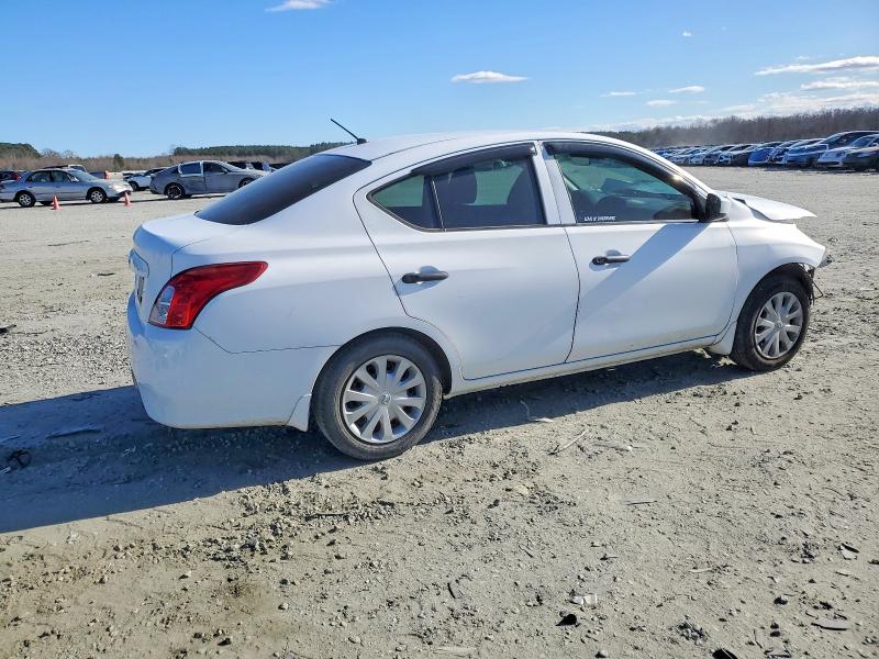 Photo 3 from auction – 2018 NISSAN VERSA S with VIN 3N1CN7AP1JL859916